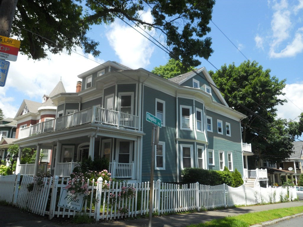 375 Lafayette St 2, Salem, MA 01970