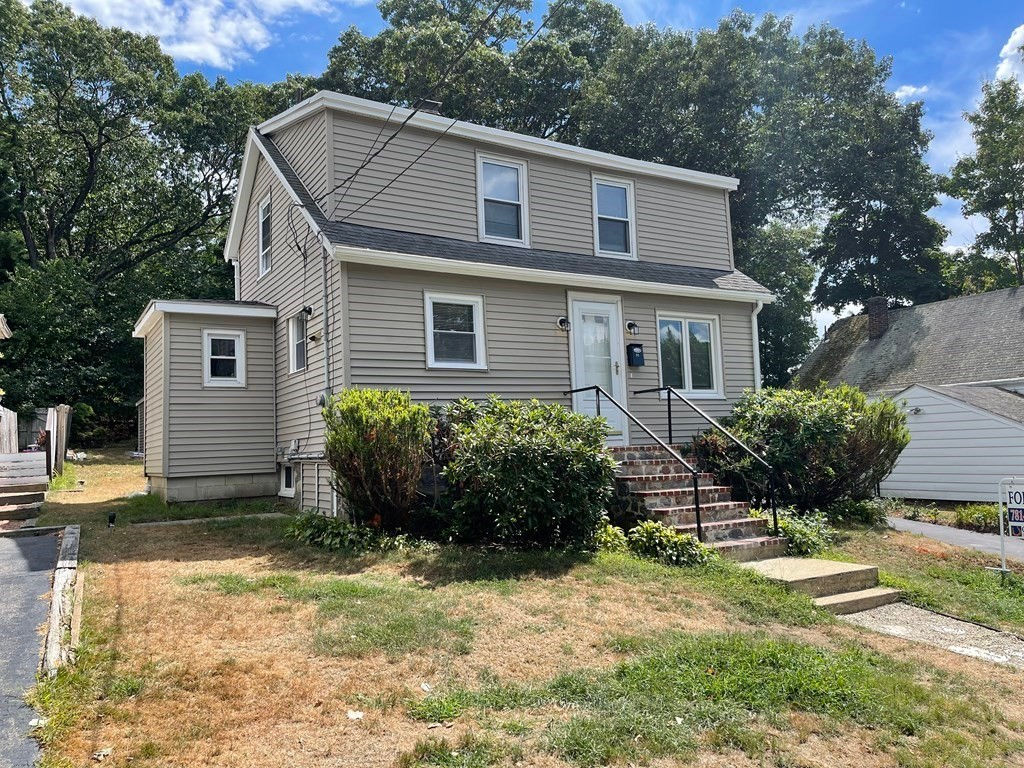 81 Menlo Ave, Lynn, MA 01905