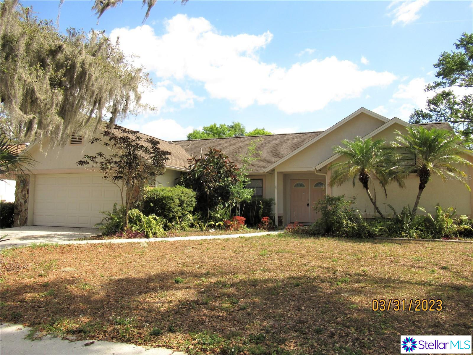 4213 Spring Way Circle, Valrico, FL 33596