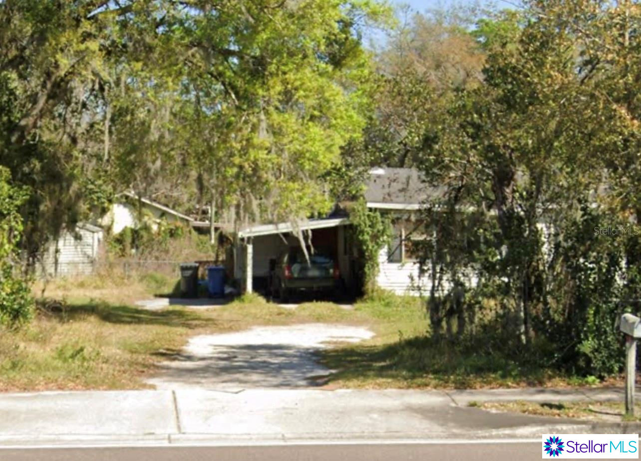 2208 S Parsons Avenue, Seffner, FL 33584