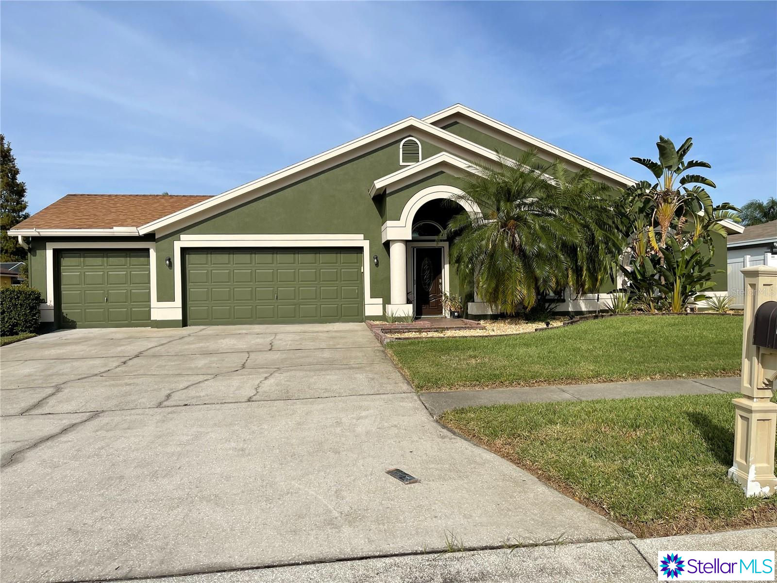 10456 Crestfield Drive, Riverview, FL 33569