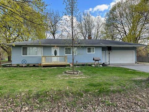 3320 Sayre, Burton, MI 48509