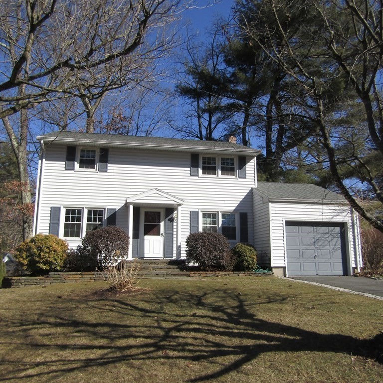 106 Brierwood Drive, Northampton, MA 01062