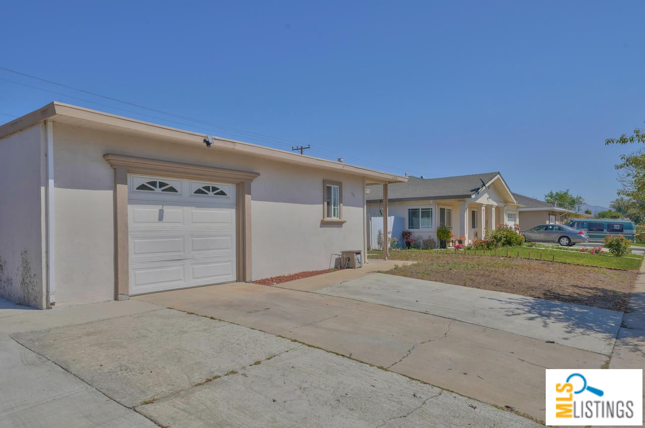 457 Chaparral St, Salinas, CA 93906