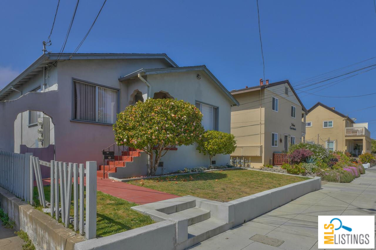 342 Van Buren St, Monterey, CA 93940