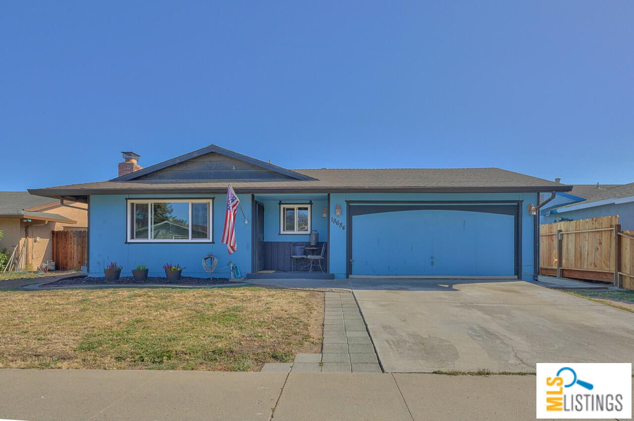 18684 Cleveland Ave, Salinas, CA 93906