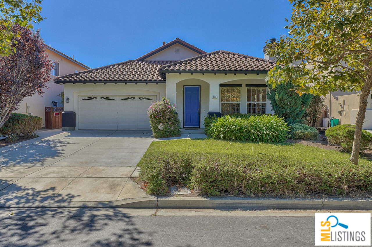 1631 Little River Dr, Salinas, CA 93906