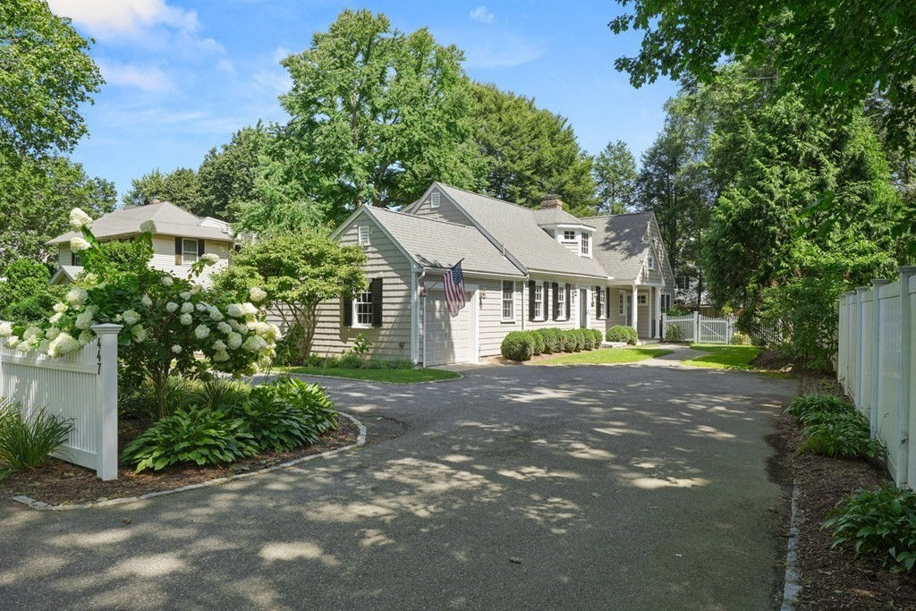 447 Weston Road, Wellesley, MA 02482