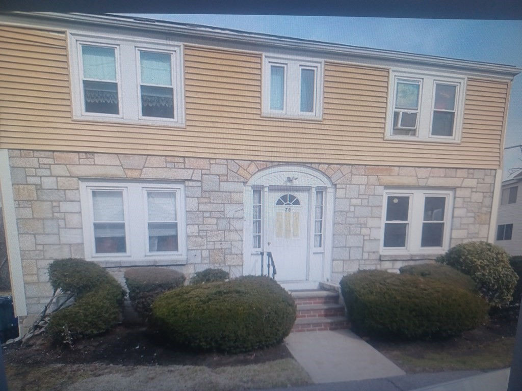 75 Chapman 2, Quincy, MA 02170