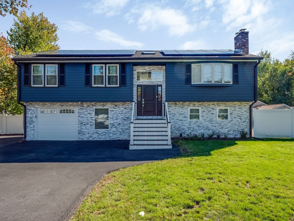 17 W Fountain Street, Milford, MA 01757