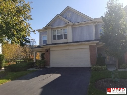 245 Hawk Court, Schaumburg, IL 60193