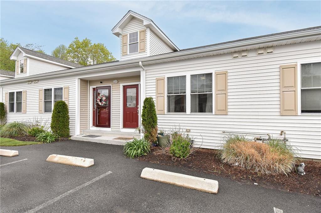 505 Gray Coach Lane, Cranston, RI 02921