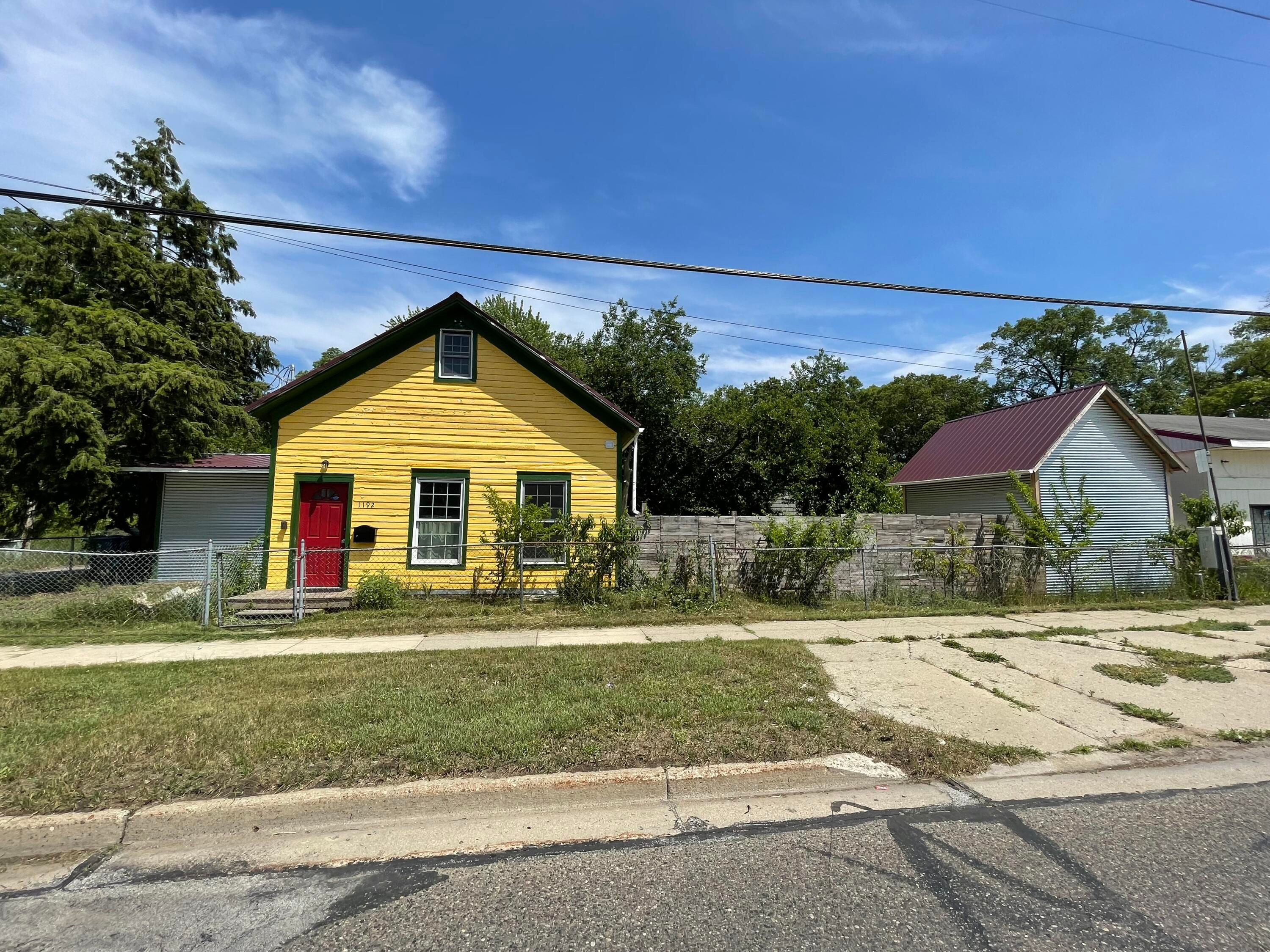 1192 Wood Street, Muskegon, MI 49442