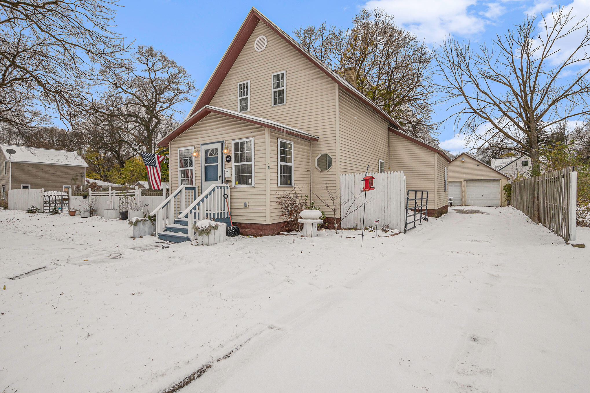 3013 Glendale Street, Muskegon Heights, MI 49444