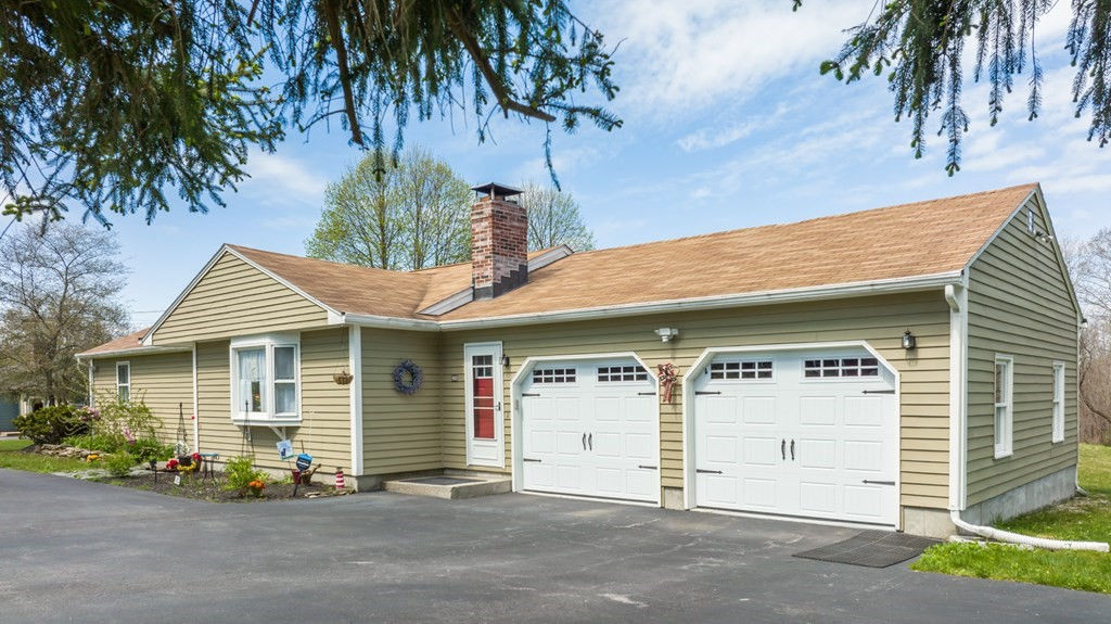 38 Fort Hill Rd, Oxford, MA 01540