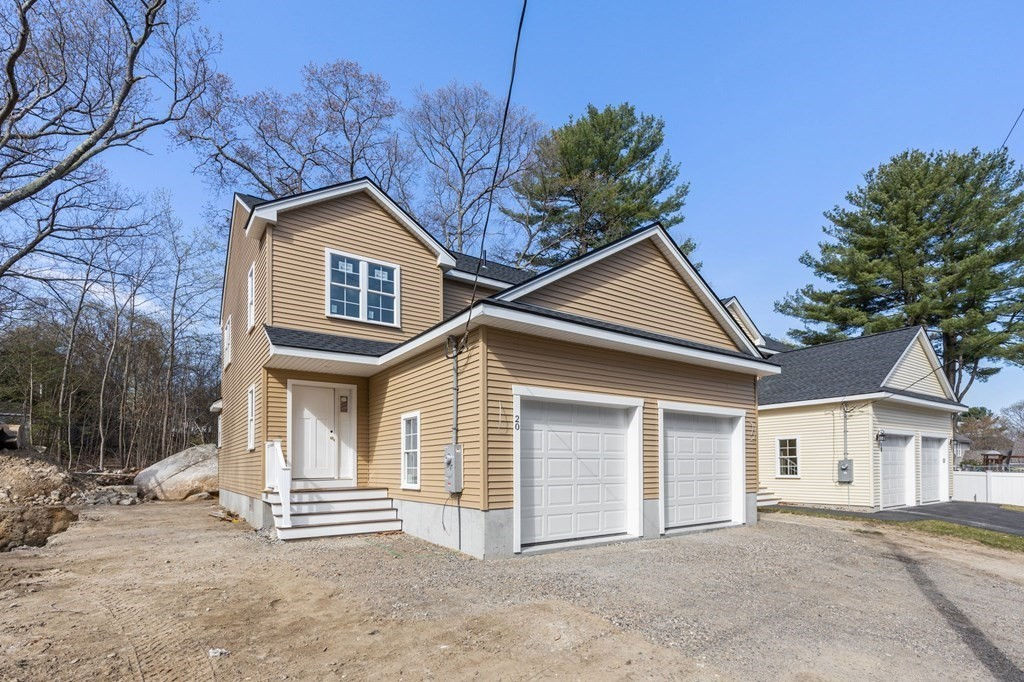 20 Arthur Drive 20, Northbridge, MA 01588