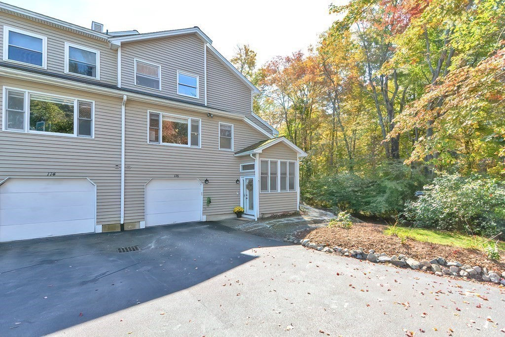 176 Arrowhead Cir 176, Ashland, MA 01721