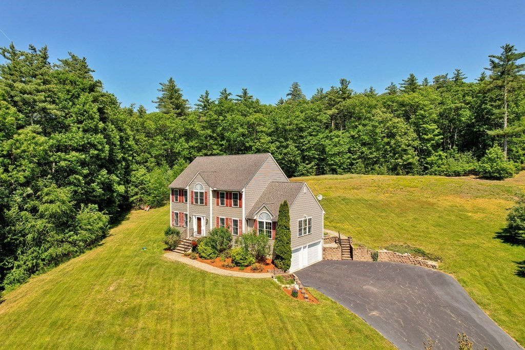 34 Proctor Rd, Townsend, MA 01469