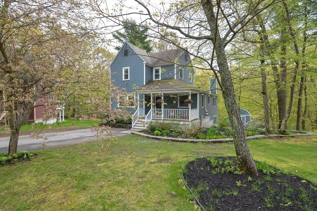 73 Bolton Woods Way, Bolton, MA 01740