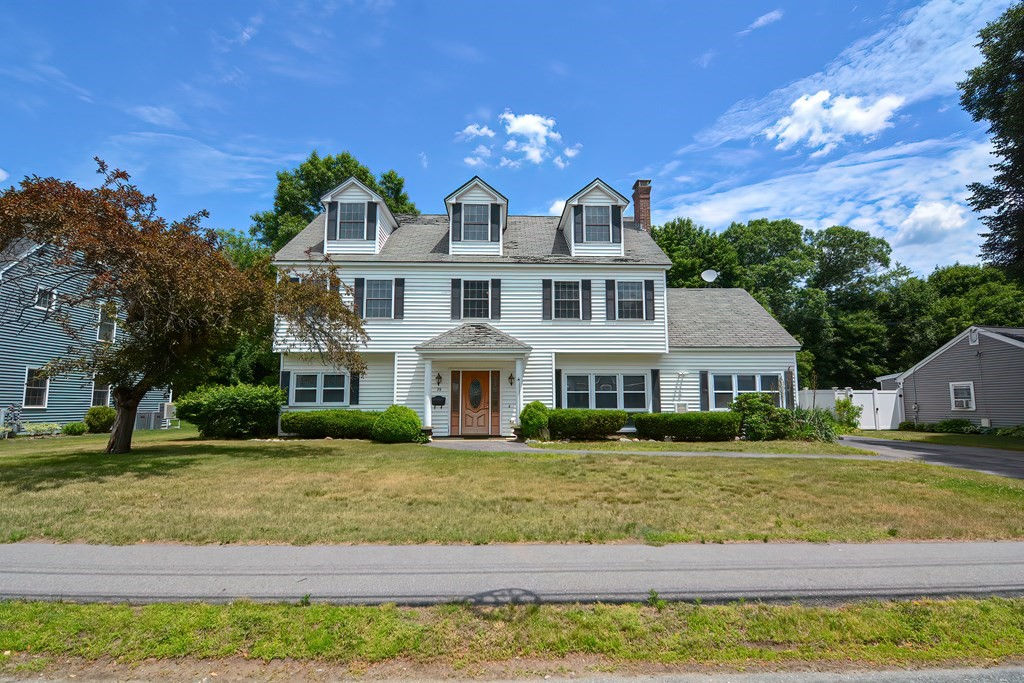 29 Westlake Rd., Natick, MA 01760