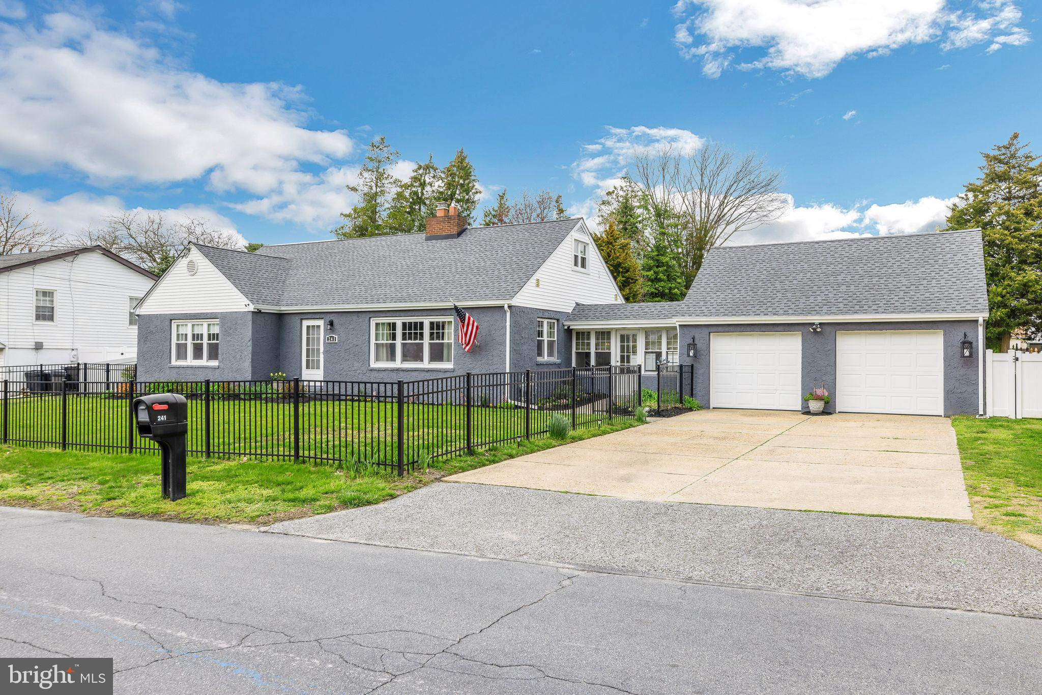 241 Keystone Avenue, Blackwood, NJ 08012 is now new to the market!