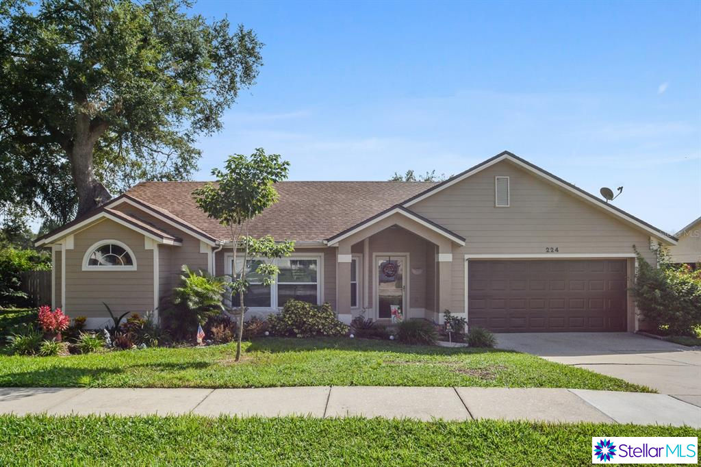 224 Country Landing Blvd, Apopka, FL 32703