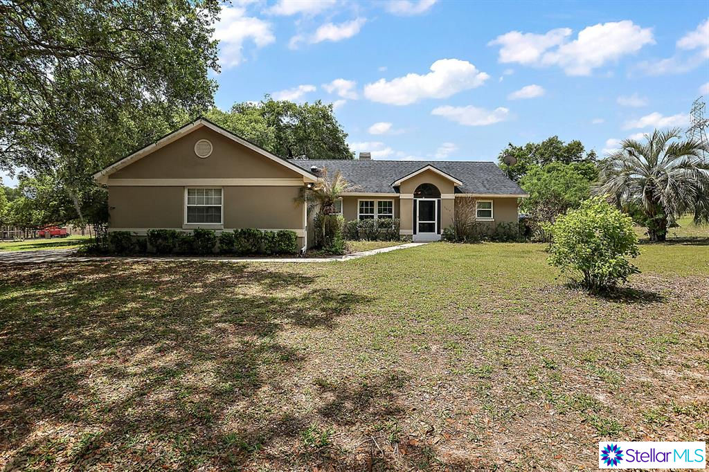 11614 Howey Cross Rd, Clermont, FL 34715