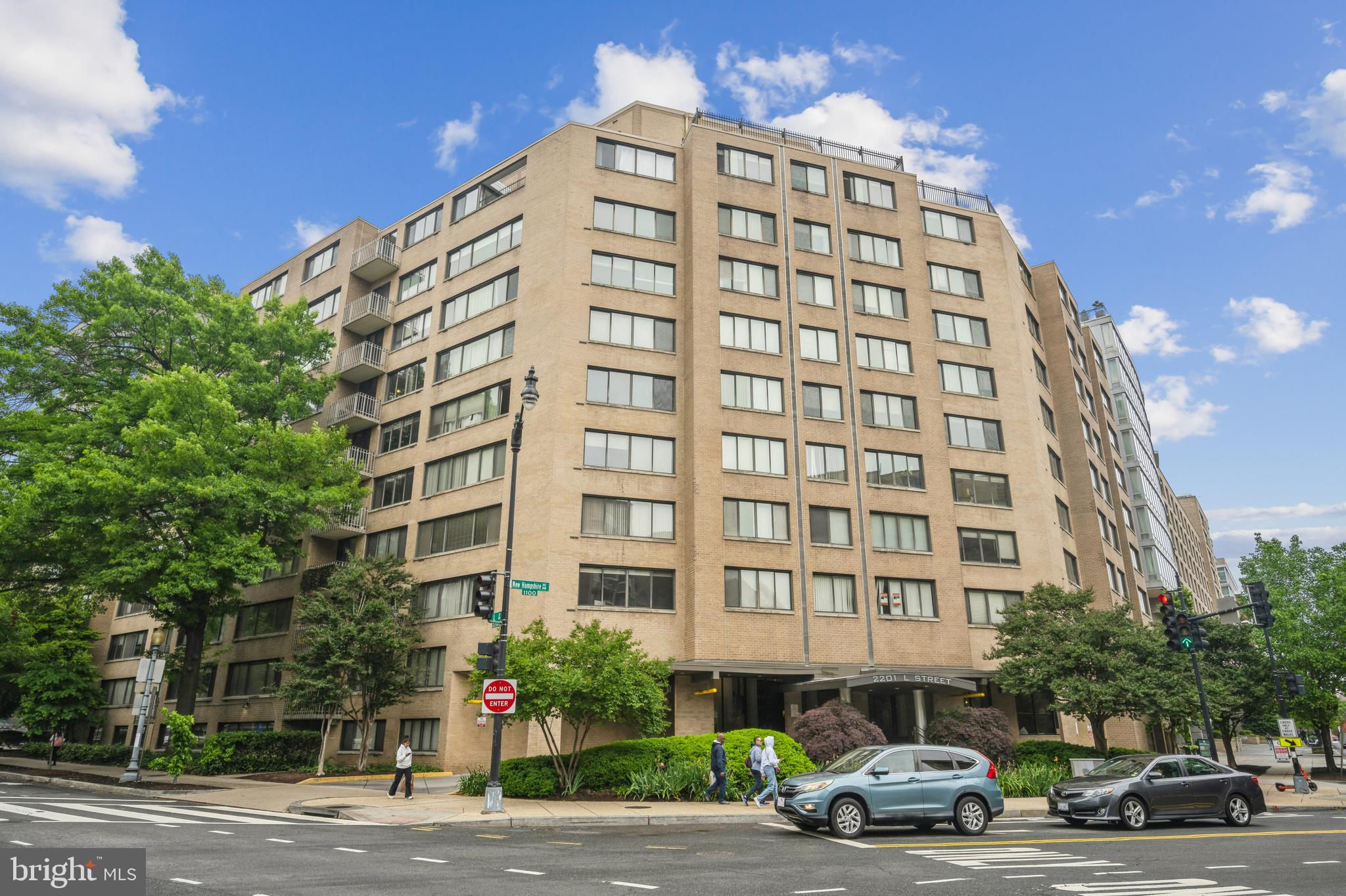 2201 L Street NW 504, Washington, DC 20037 is now new to the market!