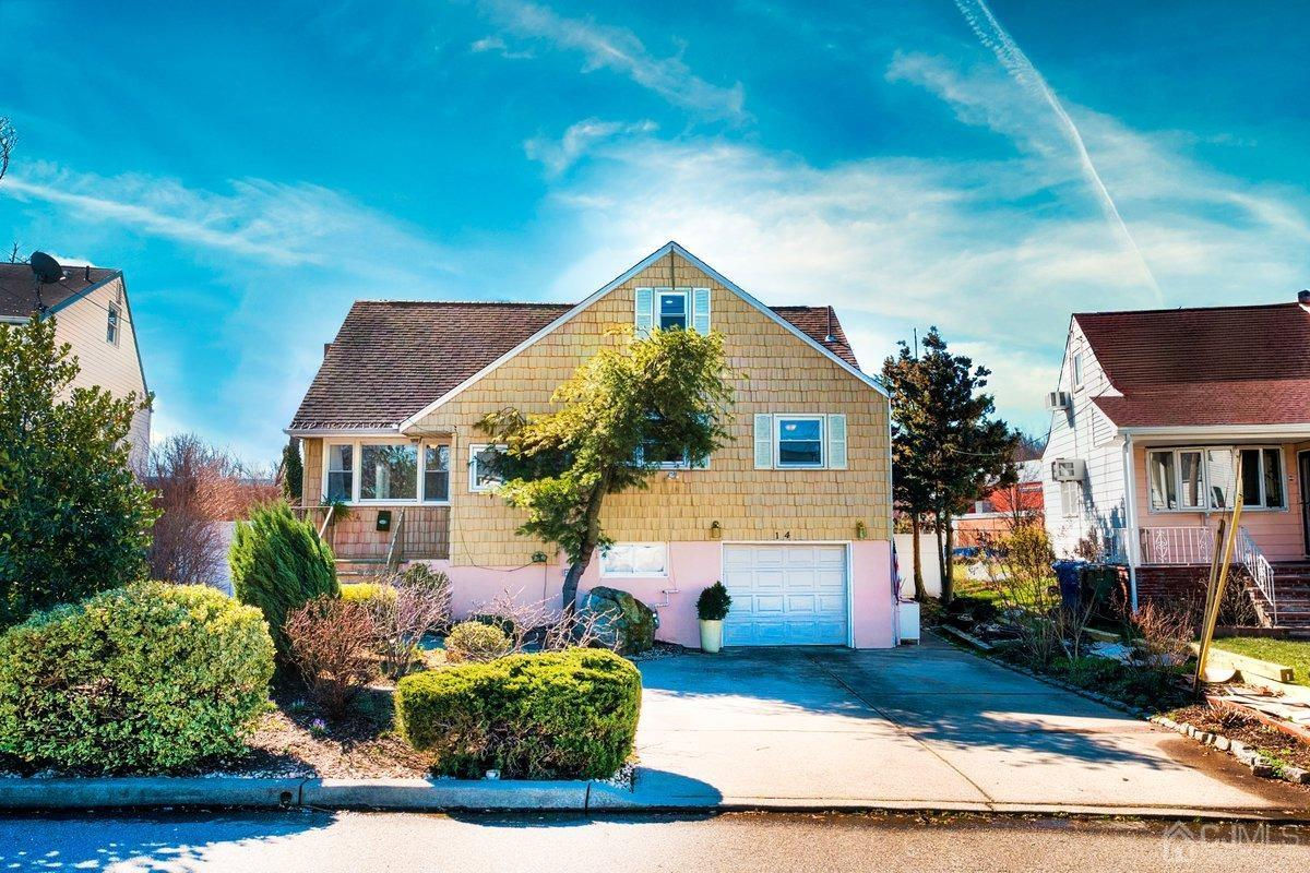 14 Jonquil Circle, Fords, NJ 08863 is now new to the market!