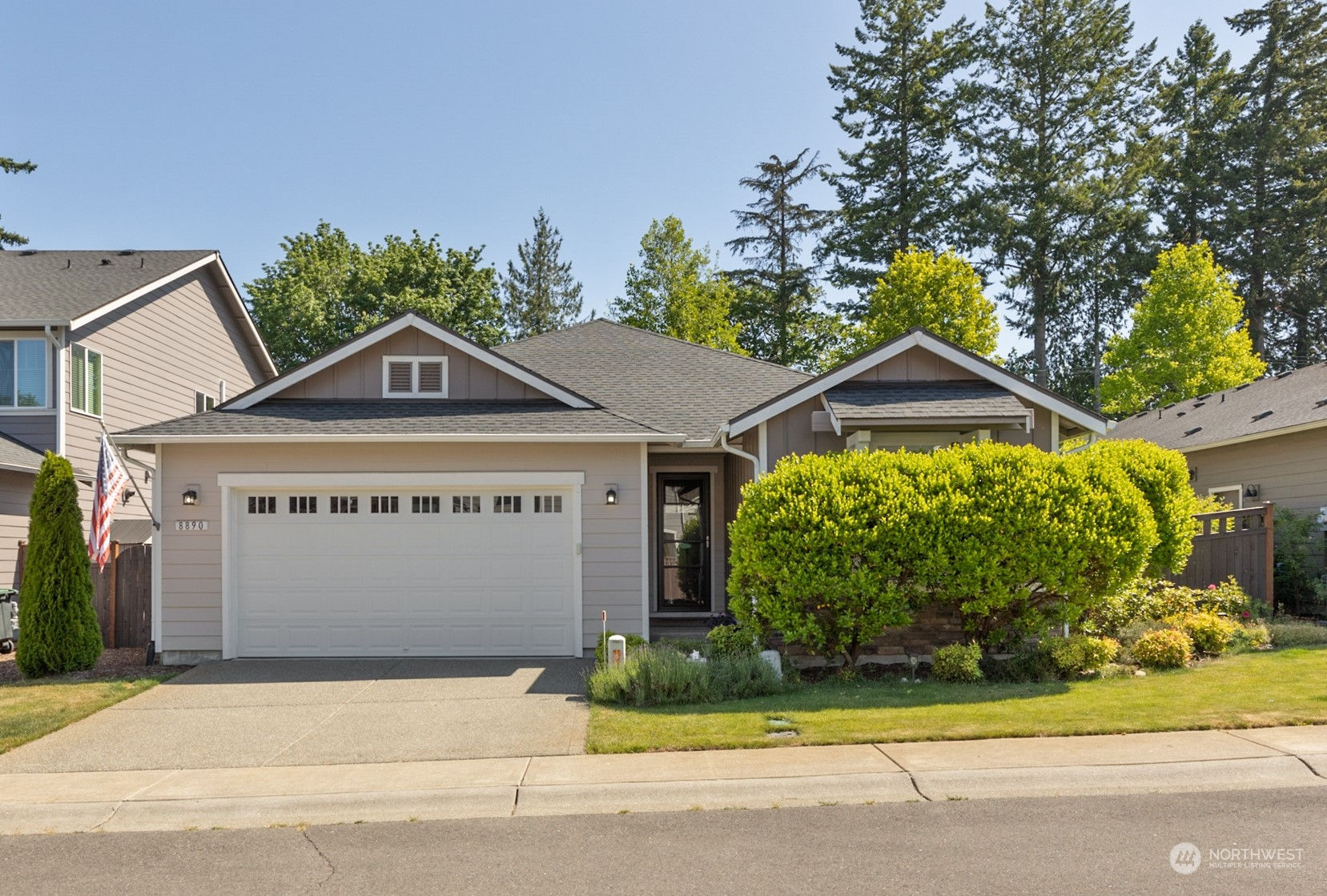 8890 Wildrye Lane Se, Tumwater, WA 98501