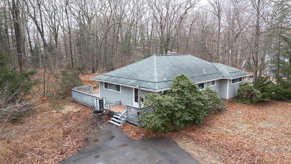 99 Boylston Cir, Shrewsbury, MA 01545