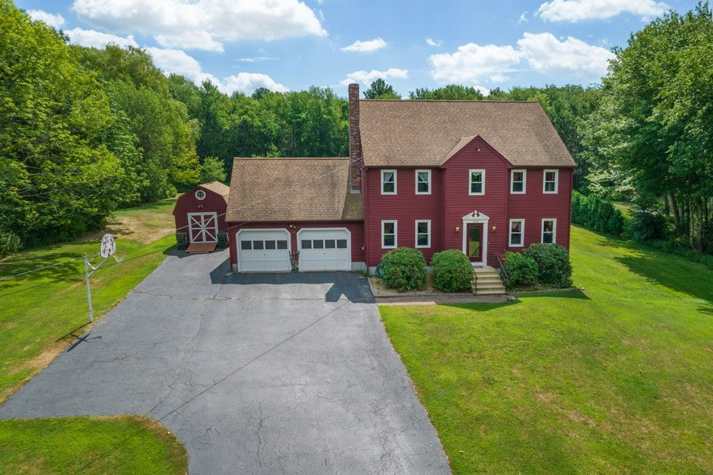 35 Fort Hill Rd, Oxford, MA 01540