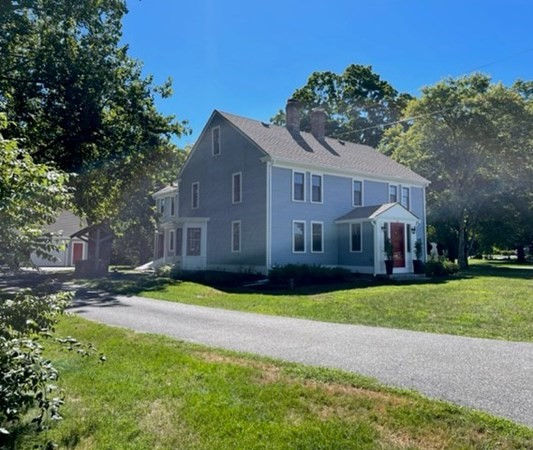 386 Davis St, Northborough, MA 01532