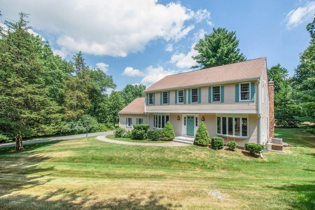 81 Pine Hill Road, Southborough, MA 01772