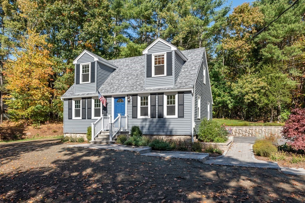 46 Flanders Rd, Westborough, MA 01581