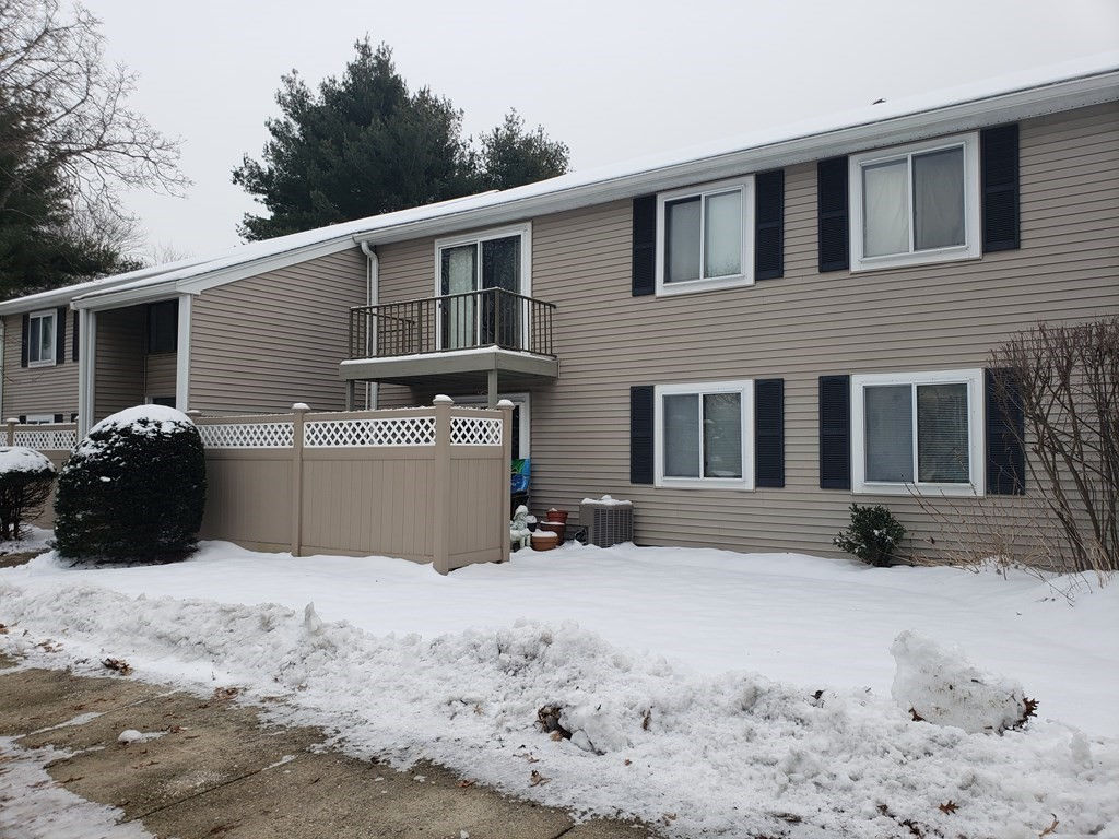 2 Village Way 7, Natick, MA 01760