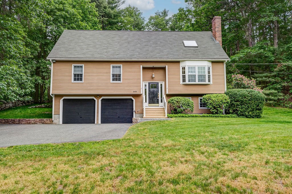 24-b River Street, Upton, MA 01568