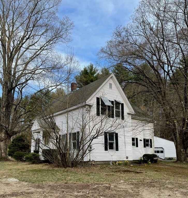 71 Hopkinton Road, Upton, MA 01568