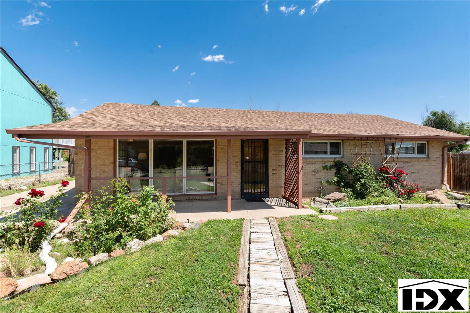 14801 Montview Boulevard, Aurora, CO 80011