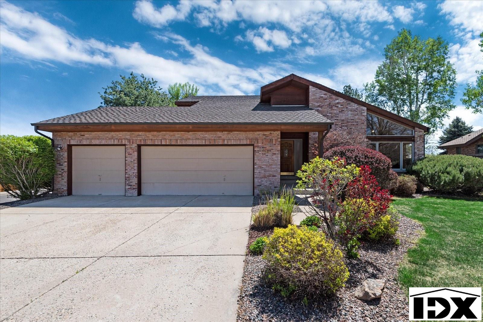 1020 S Butler Way, Lakewood, CO 80226