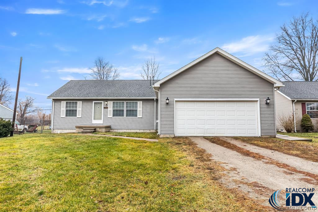 21824 Springhill Street, Huron twp, MI 48174