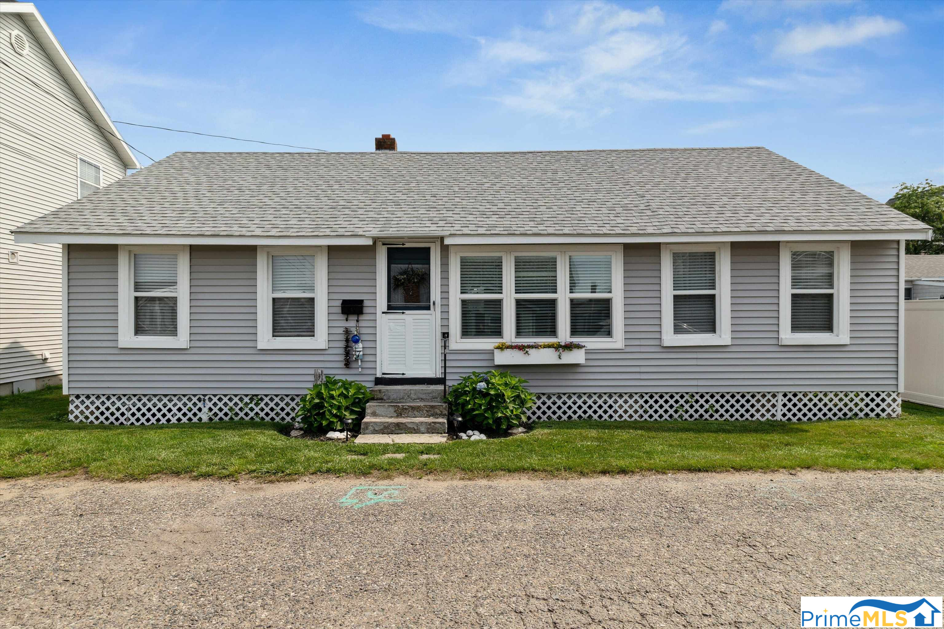 7 Chase Street, Hampton, NH 03842