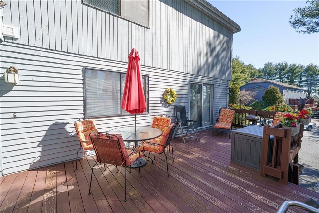 1 Country Club Ln C, Milford, MA 01757