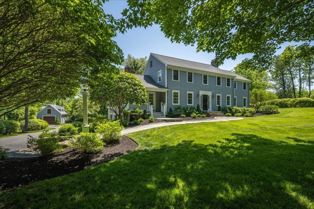 22 Dopping Brook Rd, Sherborn, MA 01770