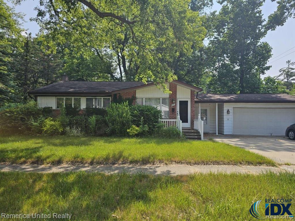 661 Rosemont Avenue, Saline, MI 48176