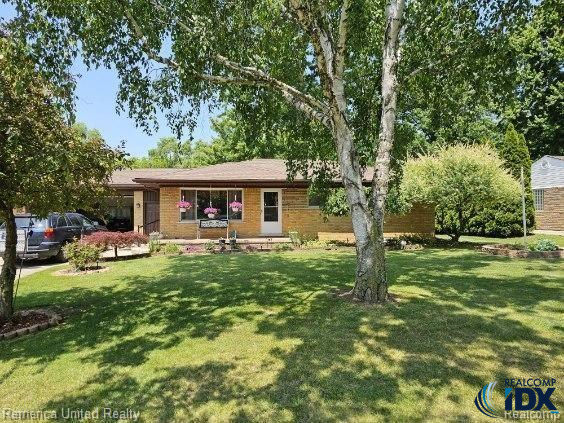 23185 Mapleview Street, Macomb twp, MI 48042