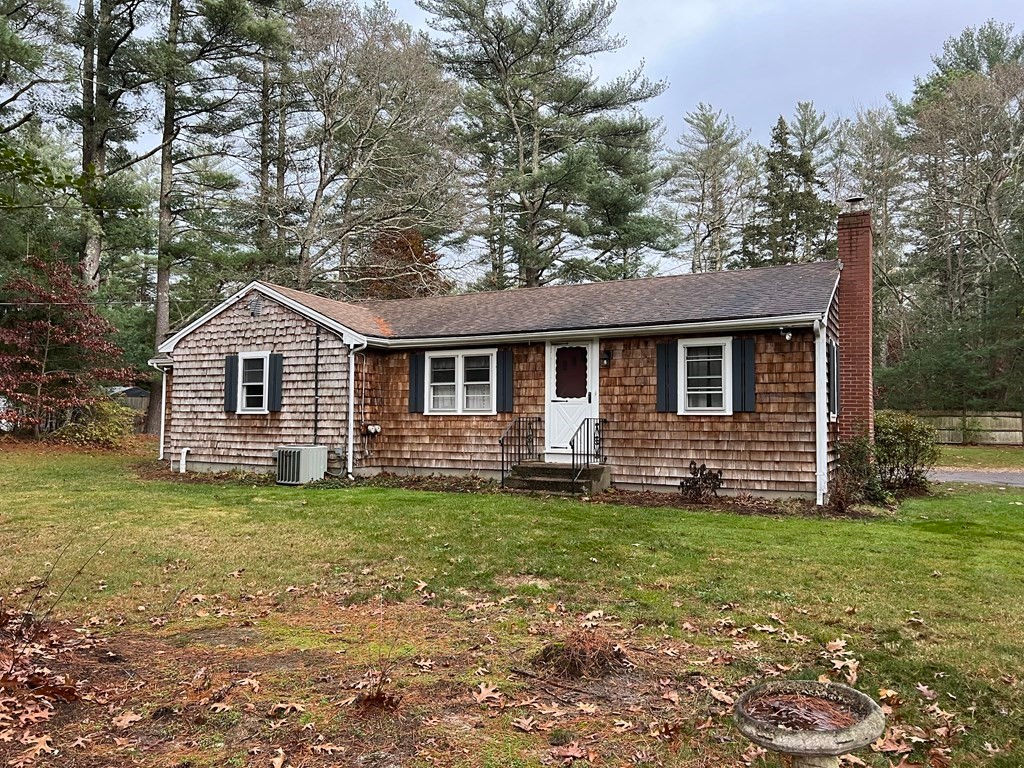 23 South Meadow Road, Carver, MA 02330