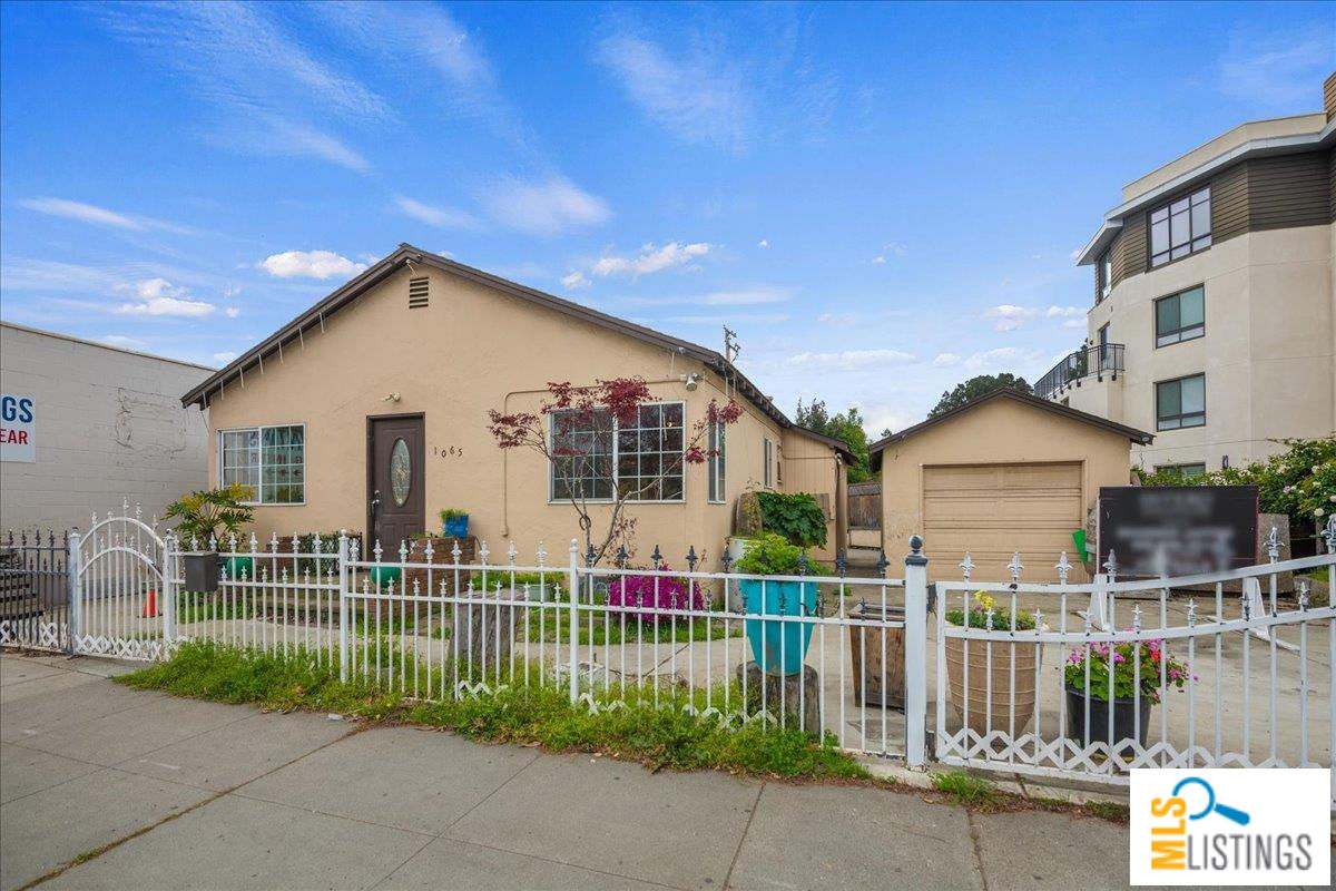 1065 W El Camino Real, Mountain View, CA 94040