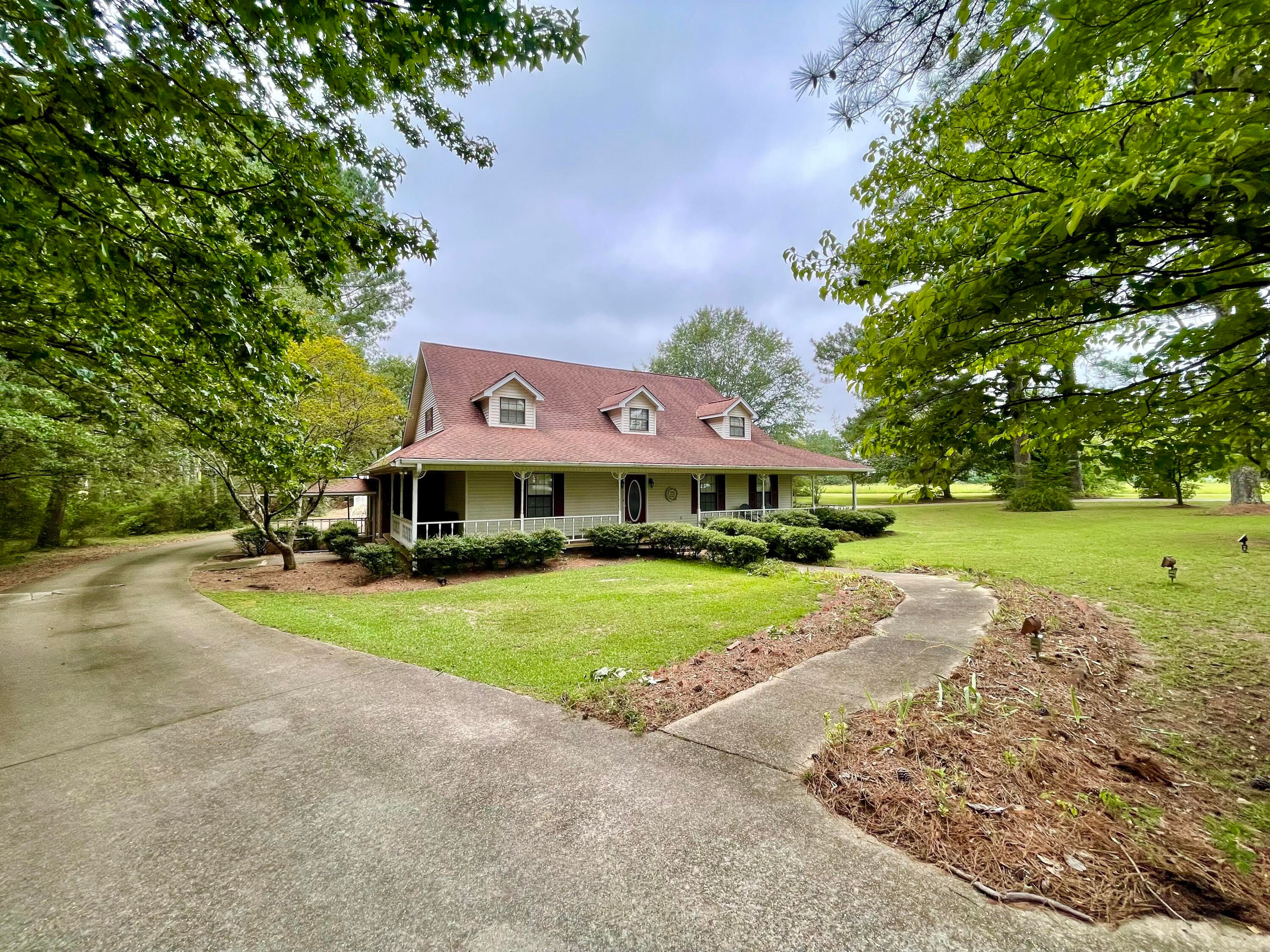 2901 E Chambers Dr., Booneville, MS 38829