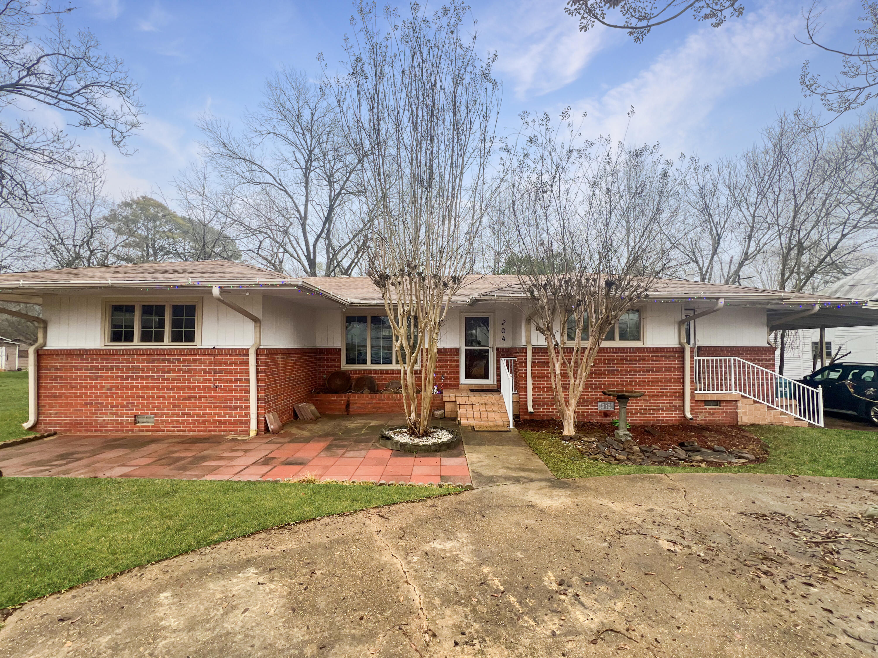 204 N Main, Sardis, MS 38666